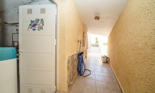 Resale - Villas -
Orihuela Costa - Villamart&iacute;n