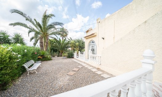 Resale - Villas -
Orihuela Costa - Villamart&iacute;n