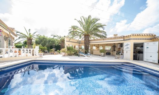 Resale - Villas -
Orihuela Costa - Villamart&iacute;n