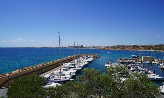 Resale - Bungalows -
Orihuela Costa - Cabo Roig