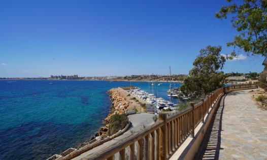 Resale - Bungalows -
Orihuela Costa - Cabo Roig