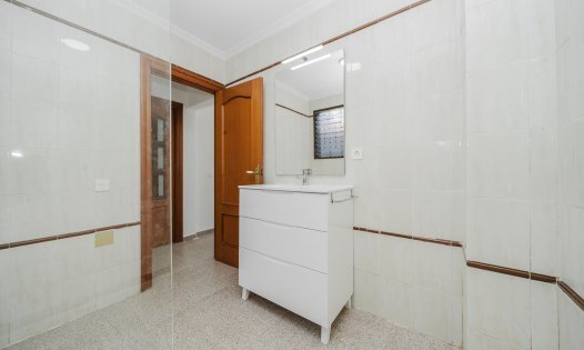 Resale - Terraced Houses -
Pilar de la Horadada