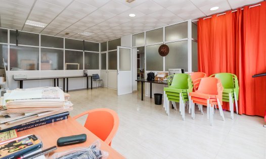 Revente - Locaux commerciaux -
San Pedro del Pinatar