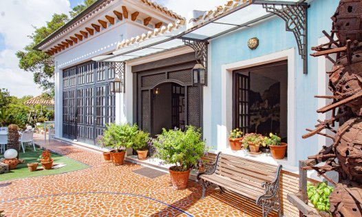 Wiederverkauf - Geschäftsräume -
Orihuela Costa - Dehesa de Campoamor
