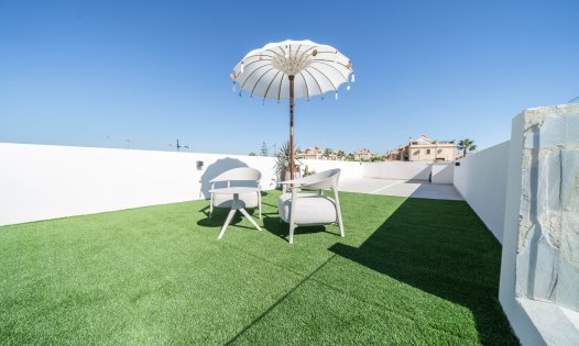Neue Gebäude - Villen -
Algorfa - Club de Golf La Finca - Algorfa