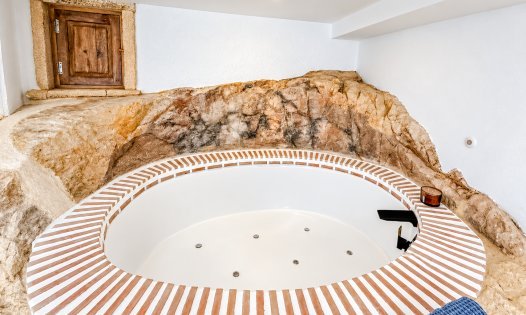 Resale - Villas -
Albacete - Elche de la Sierra/Villares