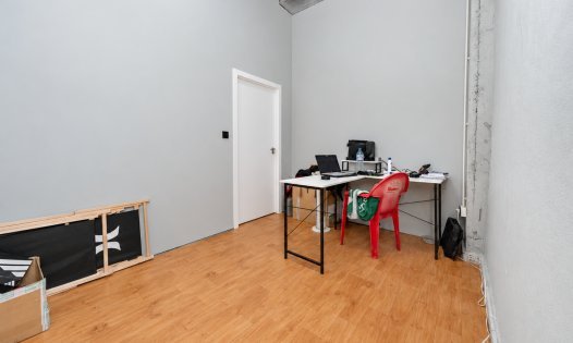 Resale - Commercial premises -
Guardamar del Segura