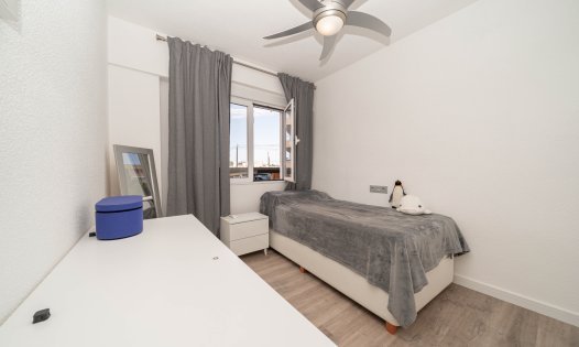 Resale - Apartments -
Orihuela Costa - Punta Prima