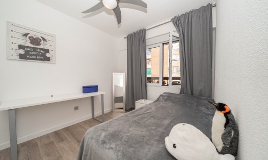 Resale - Apartments -
Orihuela Costa - Punta Prima