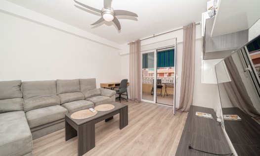 Resale - Apartments -
Orihuela Costa - Punta Prima