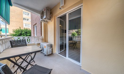 Resale - Apartments -
Orihuela Costa - Punta Prima