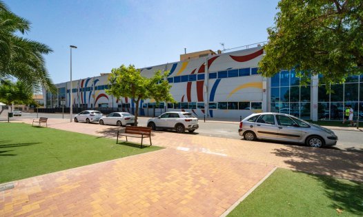 Neue Gebäude - Bungalows -
San Pedro del Pinatar