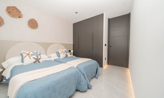 Neue Gebäude - Luxusvillen -
Torrevieja