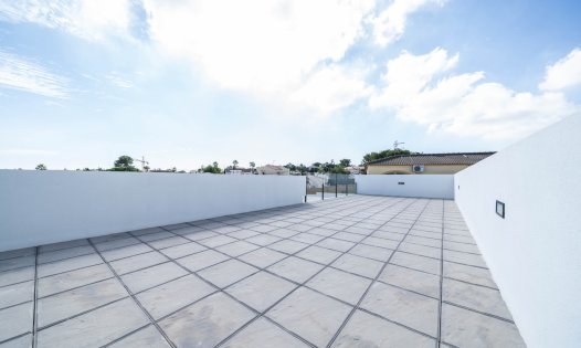 Neue Gebäude - Luxusvillen -
Torrevieja