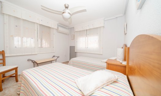 Segunda mano - Casas Adosadas -
Pilar de la Horadada - Torre de la Horadada