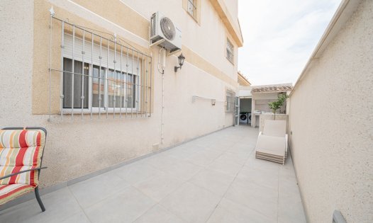 Segunda mano - Casas Adosadas -
Pilar de la Horadada - Torre de la Horadada