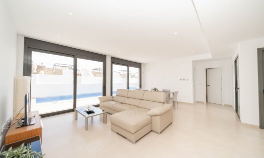 Resale - Luxury Villas -
Pilar de la Horadada