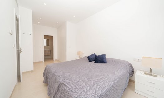 Resale - Luxury Villas -
Pilar de la Horadada