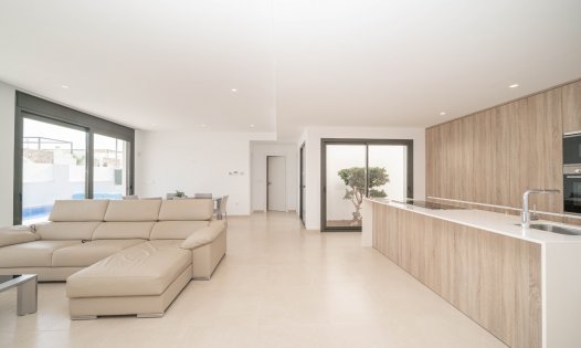 Resale - Luxury Villas -
Pilar de la Horadada