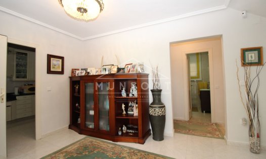 Resale - Villas -
Orihuela Costa