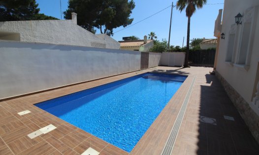 Resale - Luxury Villas -
Orihuela Costa - Cabo Roig