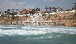 Återförsäljning - Villor -
Orihuela Costa - Playa Flamenca