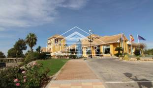 Återförsäljning - Bungalows -
Orihuela Costa - Villamartin