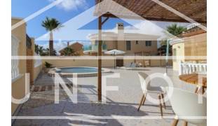 Resale - Villas -
Los Urrutias - Estrella del Mar