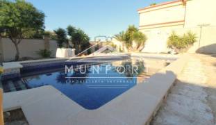 Revente - Villas -
Orihuela Costa - Playa Flamenca